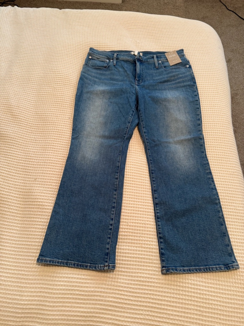 Madewell Flare Crop Jeans - Mid Wash